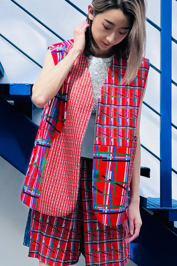 LUNAR 2024 VT01B || RED CHECKS OVERSIZED VEST