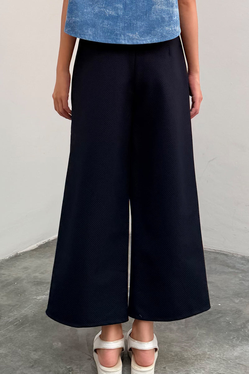 LUNAR 2026 LP03 || HIDE AND SEEK TROUSERS