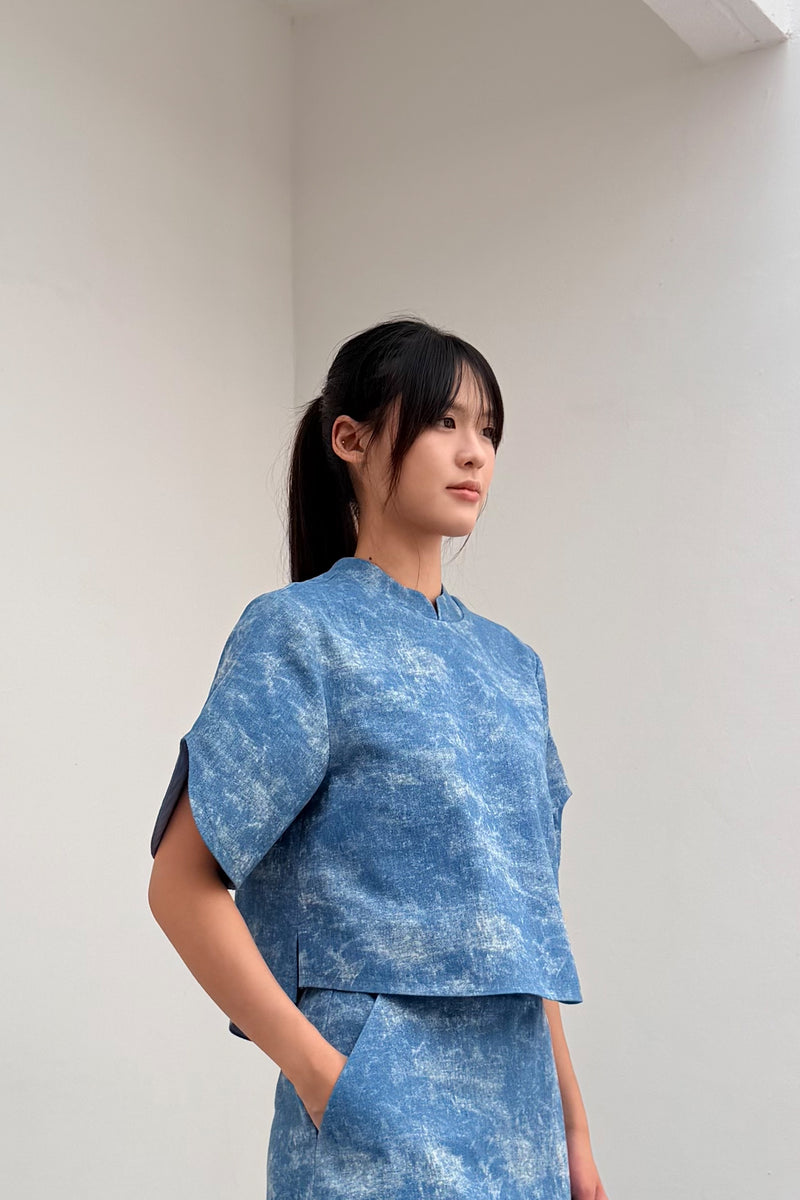 LUNAR 2026 TT05 || DENIM DREAM CROPPED TOP