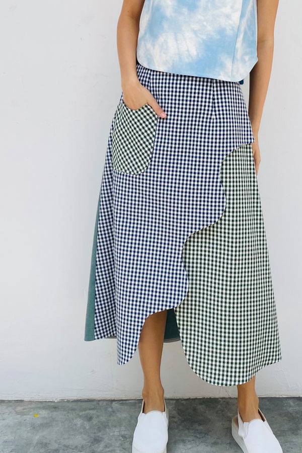 S18 SK04A || CHECKS RIPPLE SKIRT