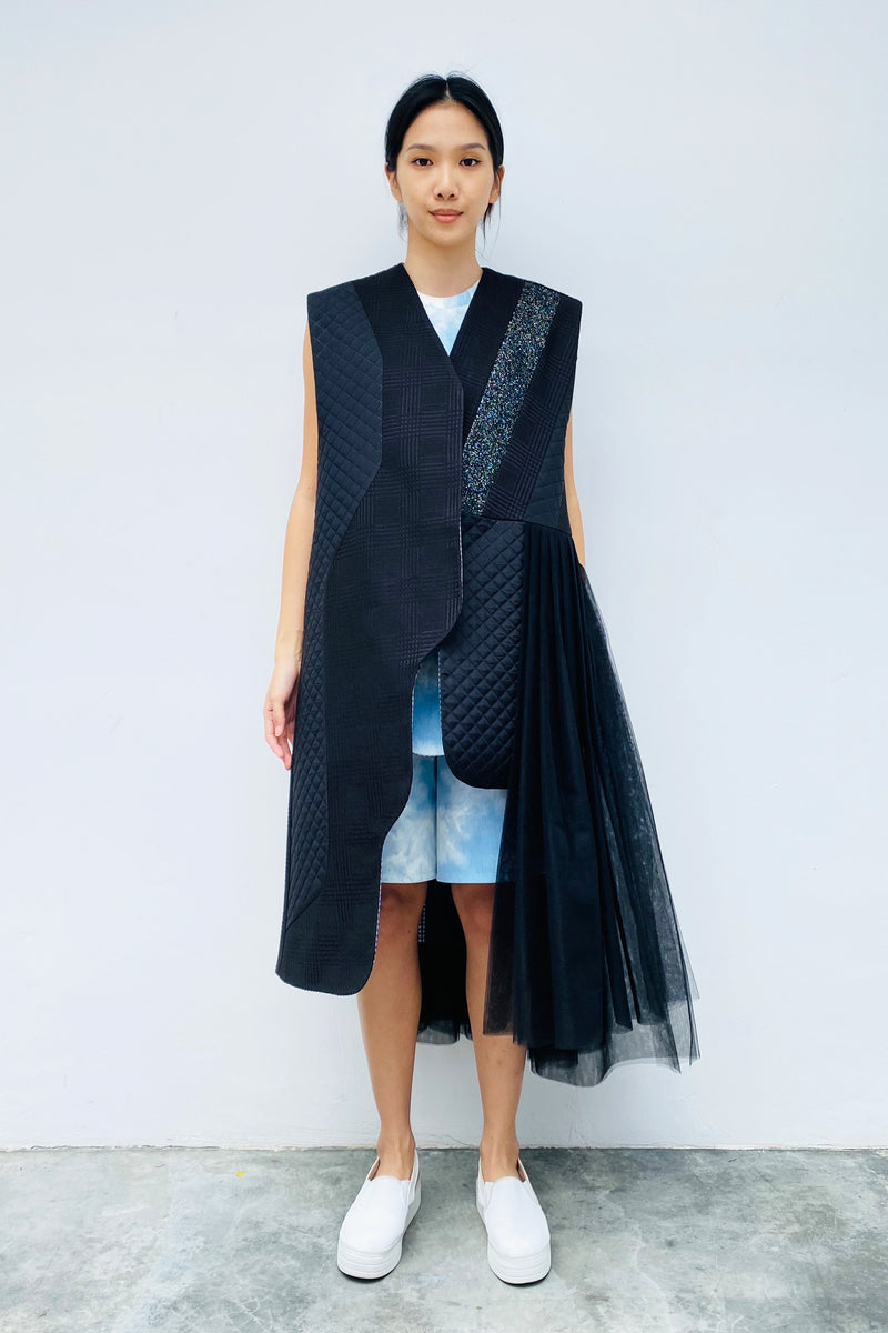 S18 VT05 || OVERSIZED MIDNIGHT NO-NO VEST