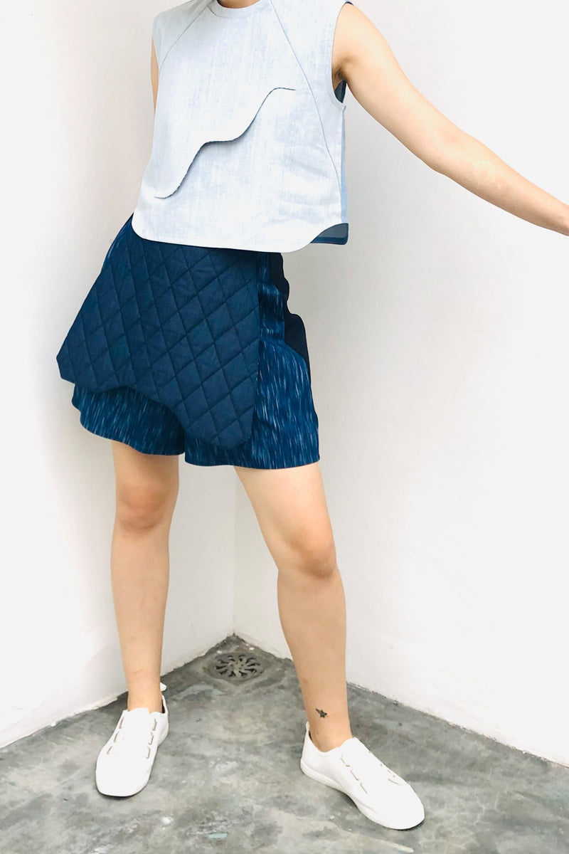 S17 SP01A || DENIM SHORTS WITH QUILTED FLAP
