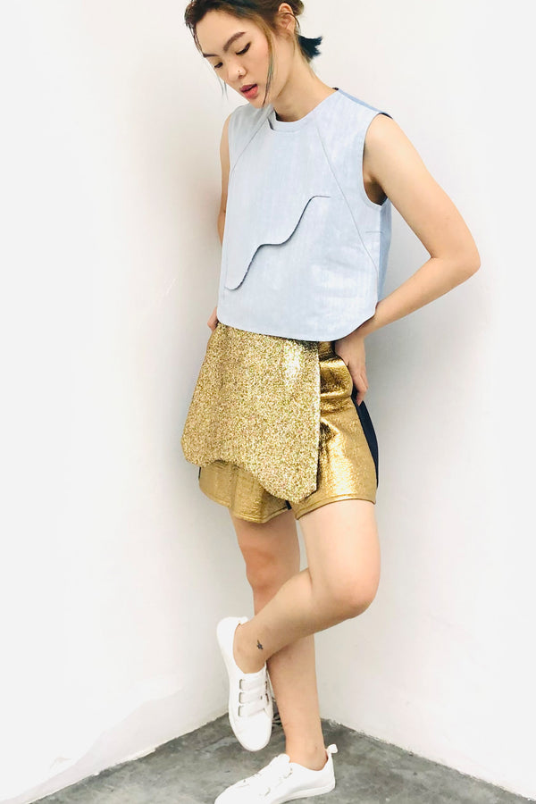 S17 SP01C || GOLD SHORTS WITH GLITTER FLAP